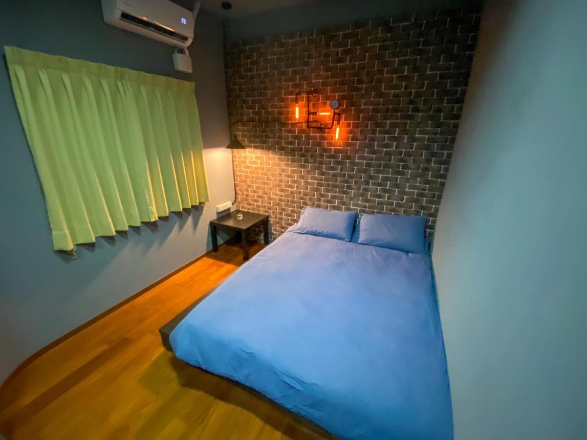 瑞芳旅人自助背包客棧ruifang Travelers Backpackers Inn- 不接受現金及刷卡 公共衛浴 需自備牙刷及毛巾 New Taipei City Bagian luar foto